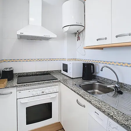Two-bedroom Penthouse Next To The Sea Dénia