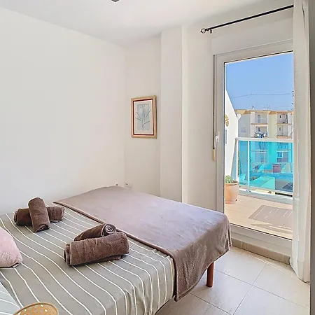 Two-bedroom Penthouse Next To The Sea * Dénia